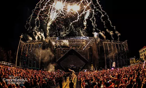 Hinh-anh-Phu-Quoc-United-Center-Creamfields-Hardwell-11