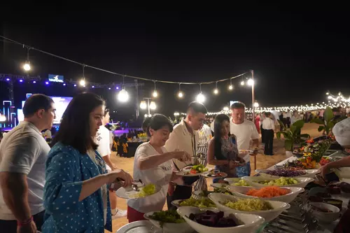 Hinh-anh-Vinpearl-Discovery-Wonderworld-Countdown-party-4