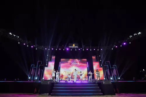 Hinh-anh-Vinpearl-Discovery-Wonderworld-Countdown-party-7