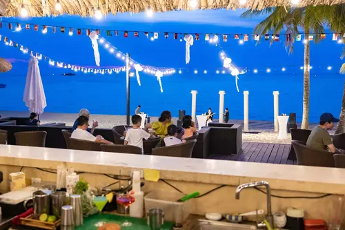 Hinh-anh-Vinpearl-Resort&-Spa-Phu-Quoc-Cocktail-party-1