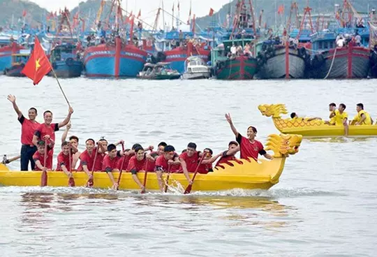 lễ hội đua thuyền Đà Nẵng 