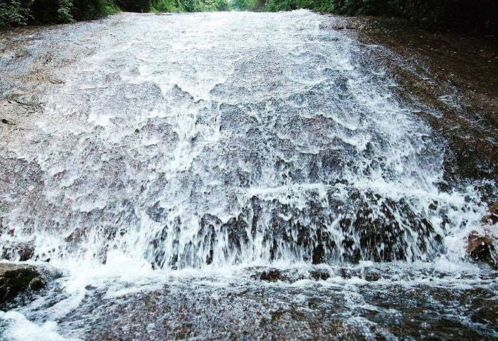 Suối ở Việt Nam