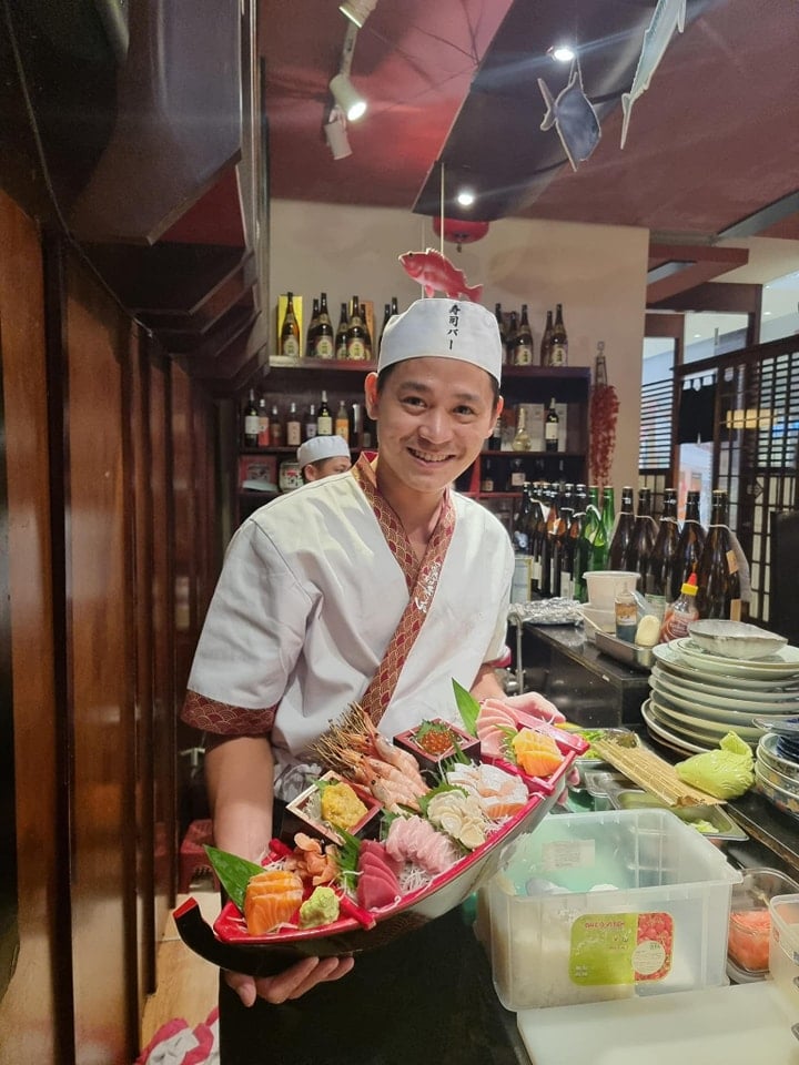 Sushi in Hanoi