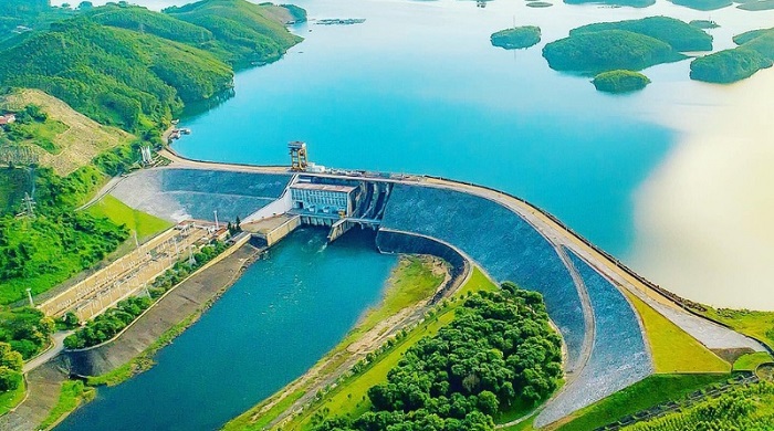 Thac Ba Lake