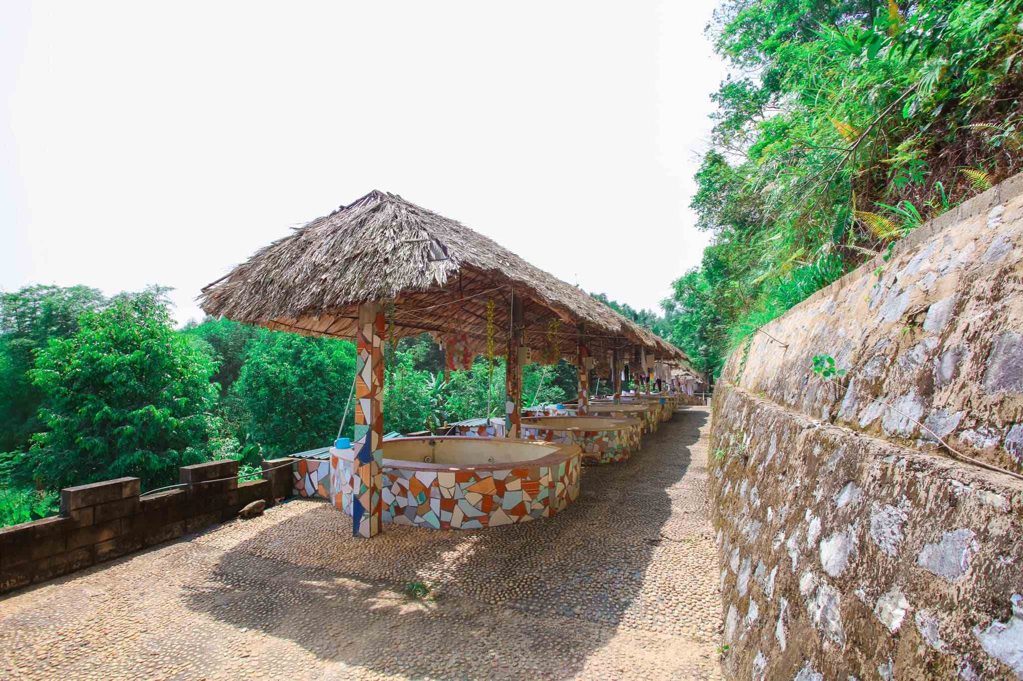 Thời điểm đi suối khoáng nóng Mỹ Lâm