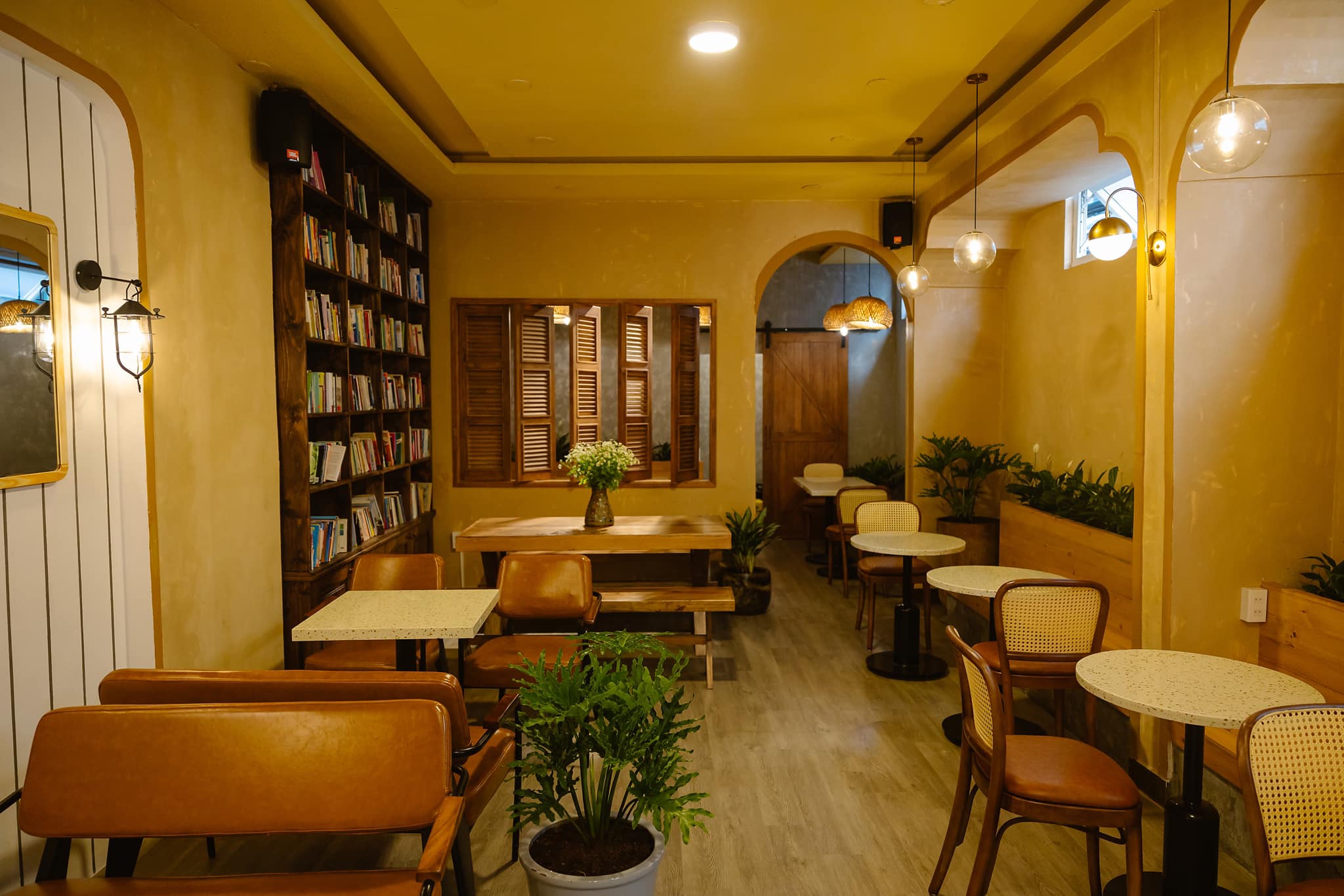 Tiệm cà phê trứng Cô Ba Đà Lạt
