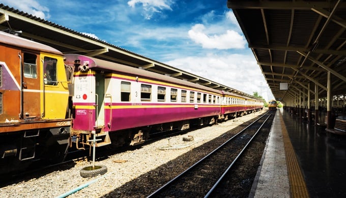 Train from Thailand to Vietnam