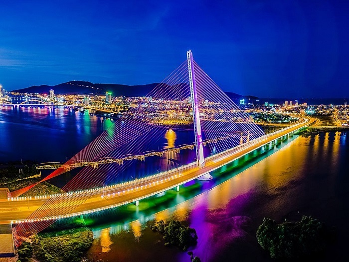 Tran Thi Ly bridge
