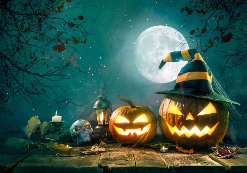 Trang trí Halloween lớp mầm non