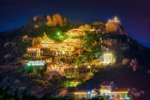 Trùng Sơn Cổ Tự
