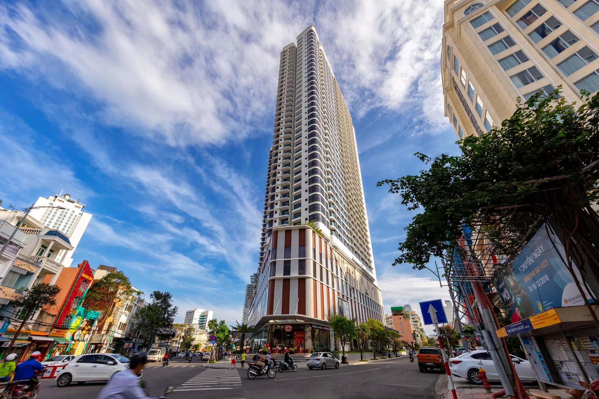 ưu đãi tới 50%++ cho kỳ nghỉ thời thượng tại Vinpearl Condotel Empire Nha Trang