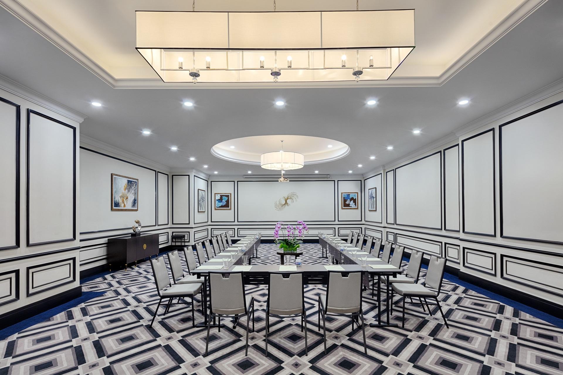 ưu đãi tới 50%++ cho kỳ nghỉ thời thượng tại Vinpearl Condotel Empire Nha Trang