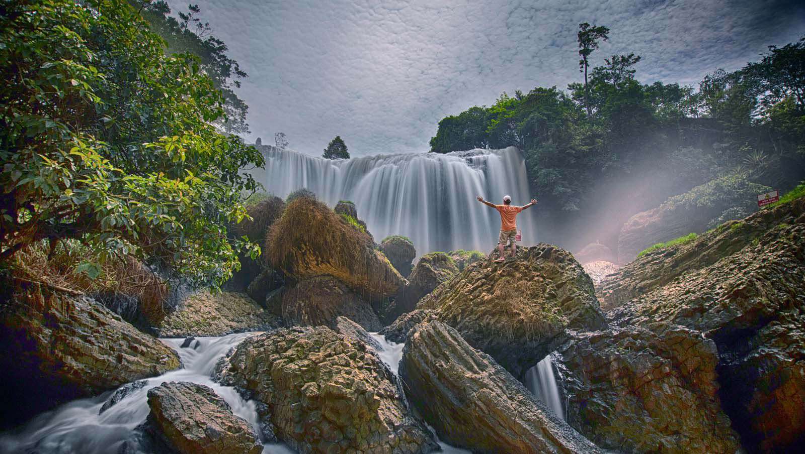 Vietnam waterfalls