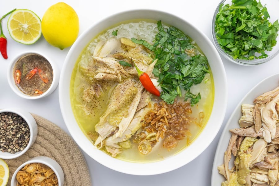 Vietnamese chicken porridge