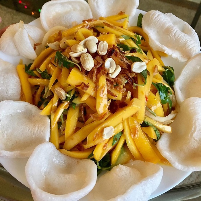 Vietnamese mango salad