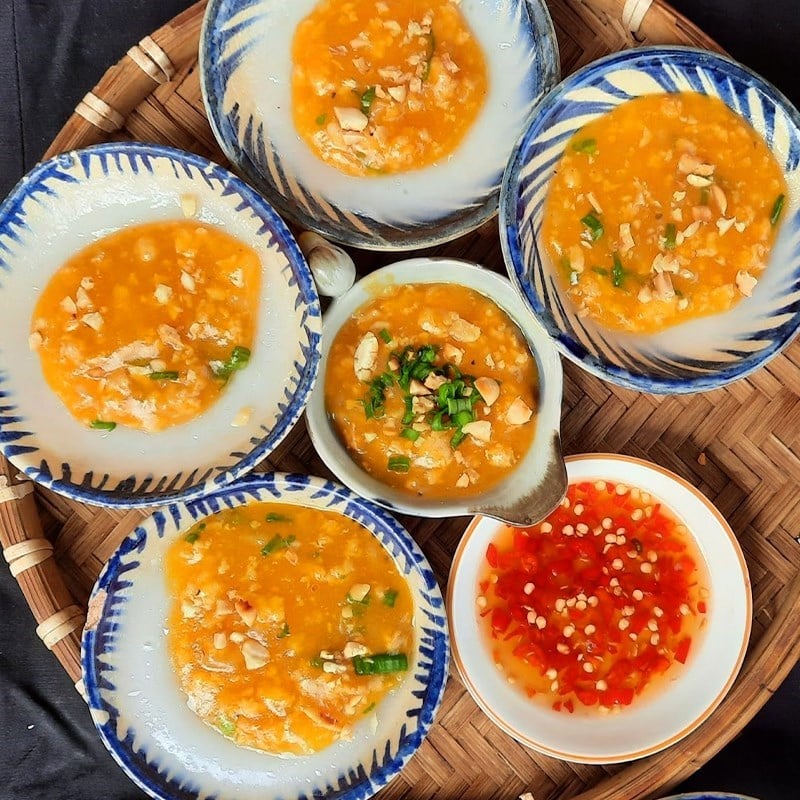 Vietnamese rice cake