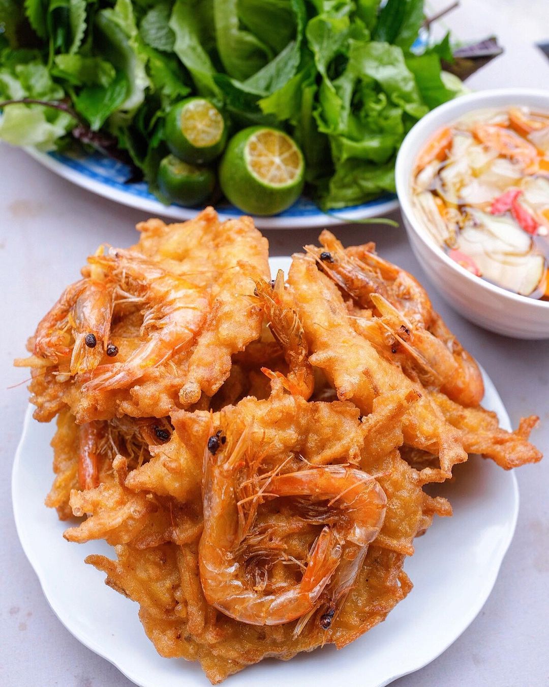 Vietnamese shrimp cake