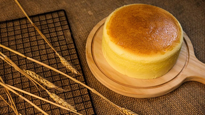 Vietnamese sponge cake