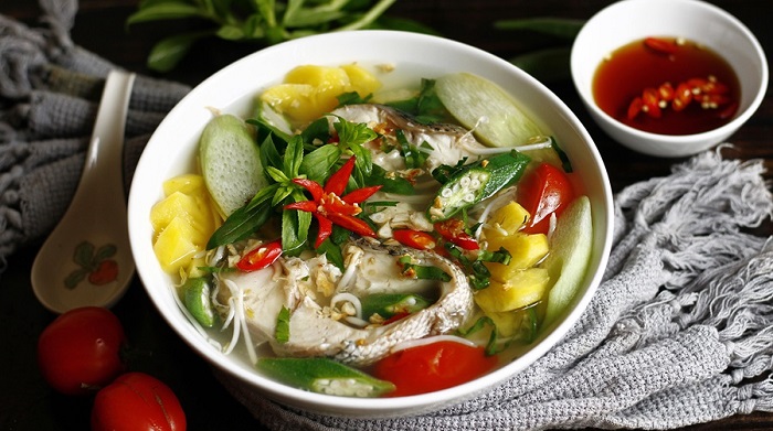 Vietnamese sweet and sour soup