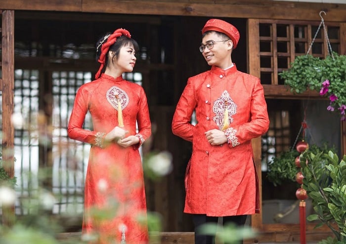 Vietnamese wedding dress