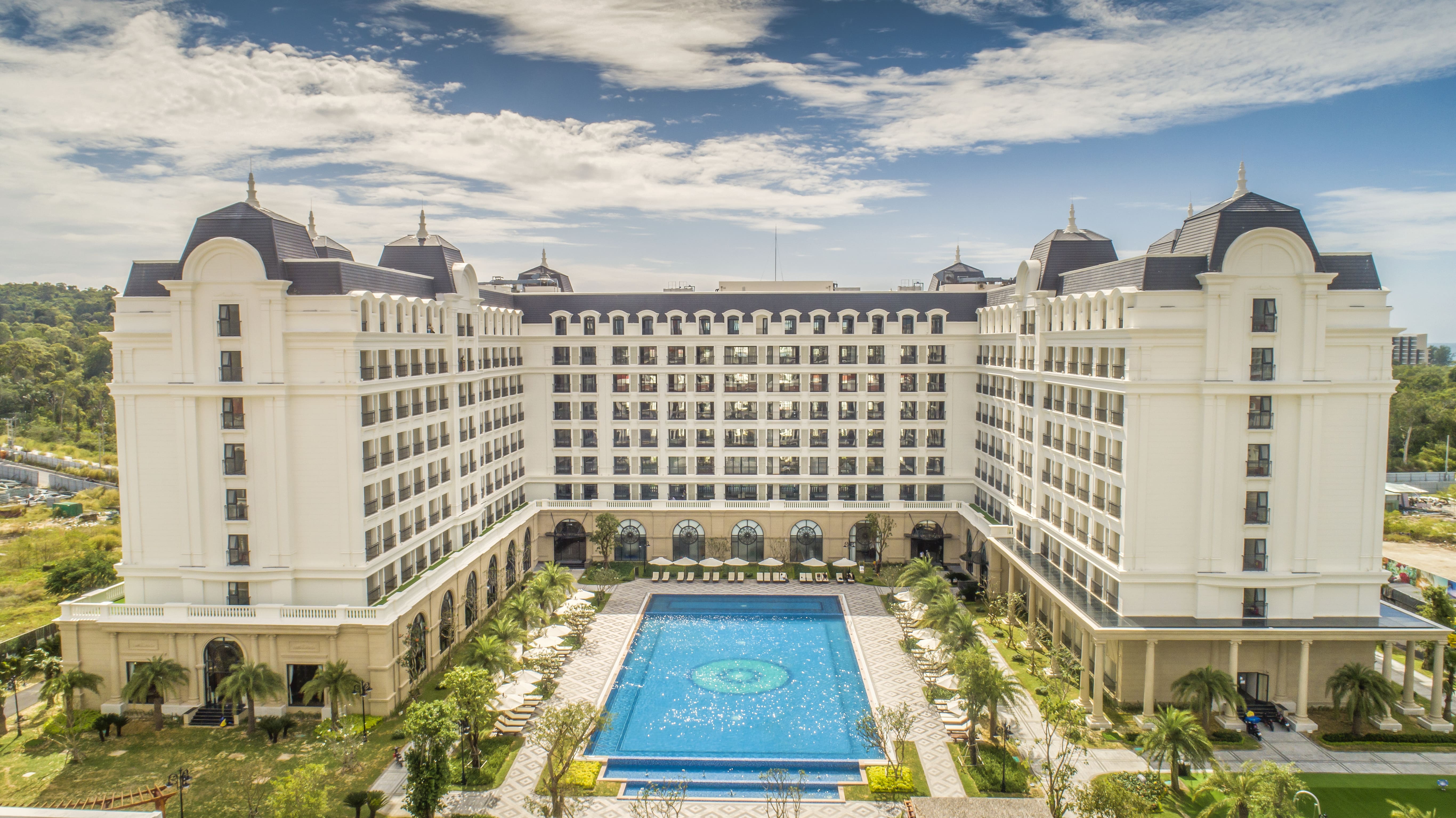 Vinholidays Fiesta Phu Quoc