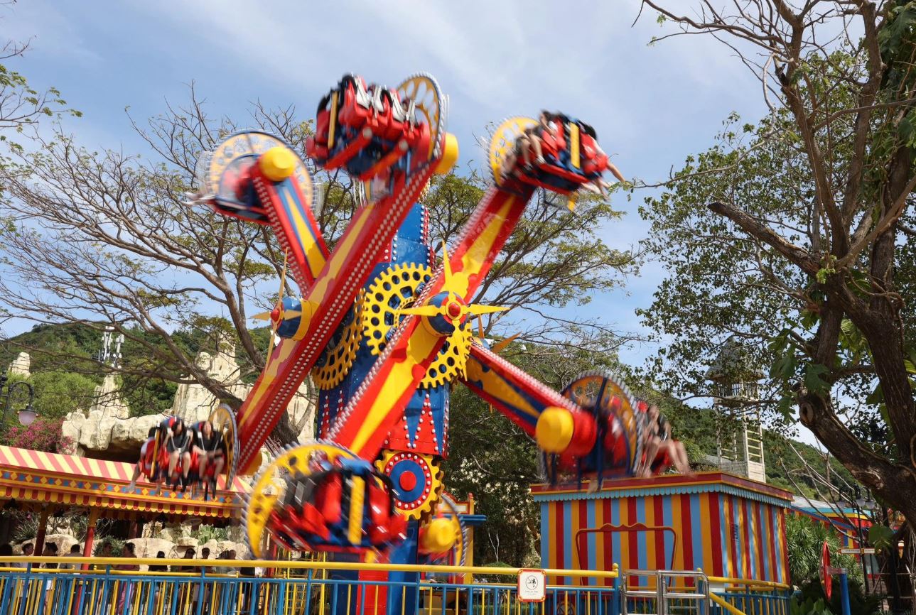 Trò chơi Vũ trụ xoay vần