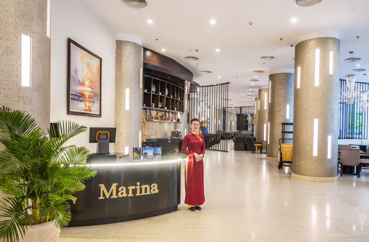 Nhà hàng Marina