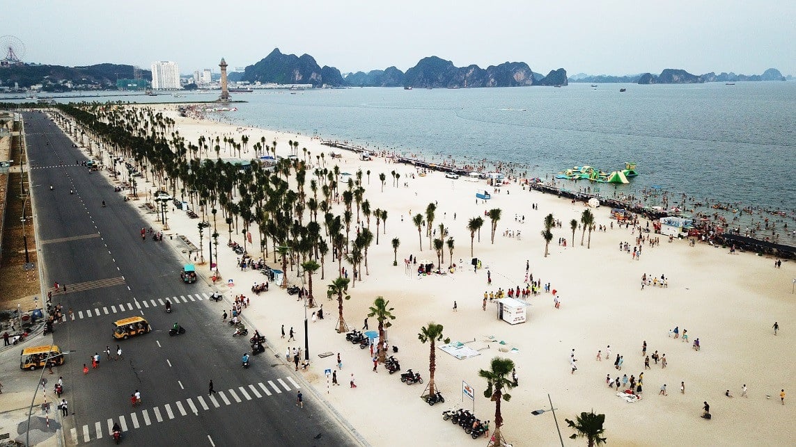 Xe đi Bãi Cháy Quảng Ninh